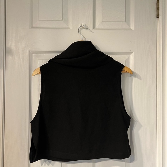 Forever 21 Black Cowl Beck Crop BNWT - Picture 4 of 4